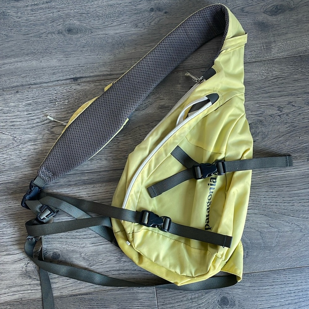 Patagonia sling bag used